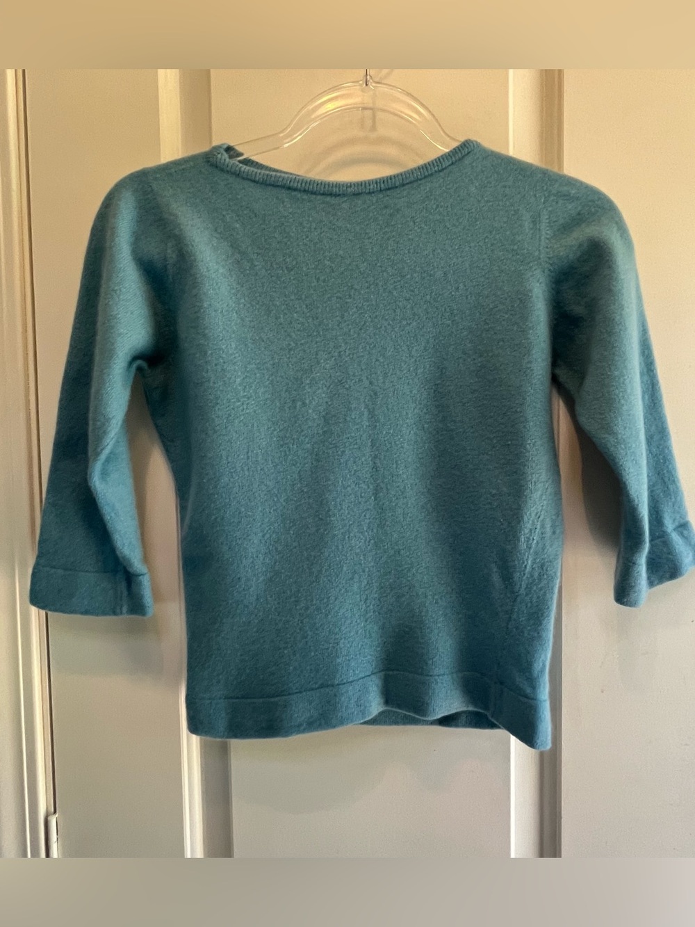 ✨ VTG Hadley Scottish Cashmere
3/4 Sleeve Crewneck SweaterSZ S ✨